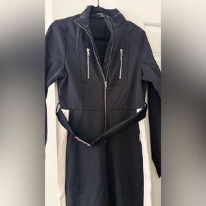 Stylish Black and White Women’s Ski suit